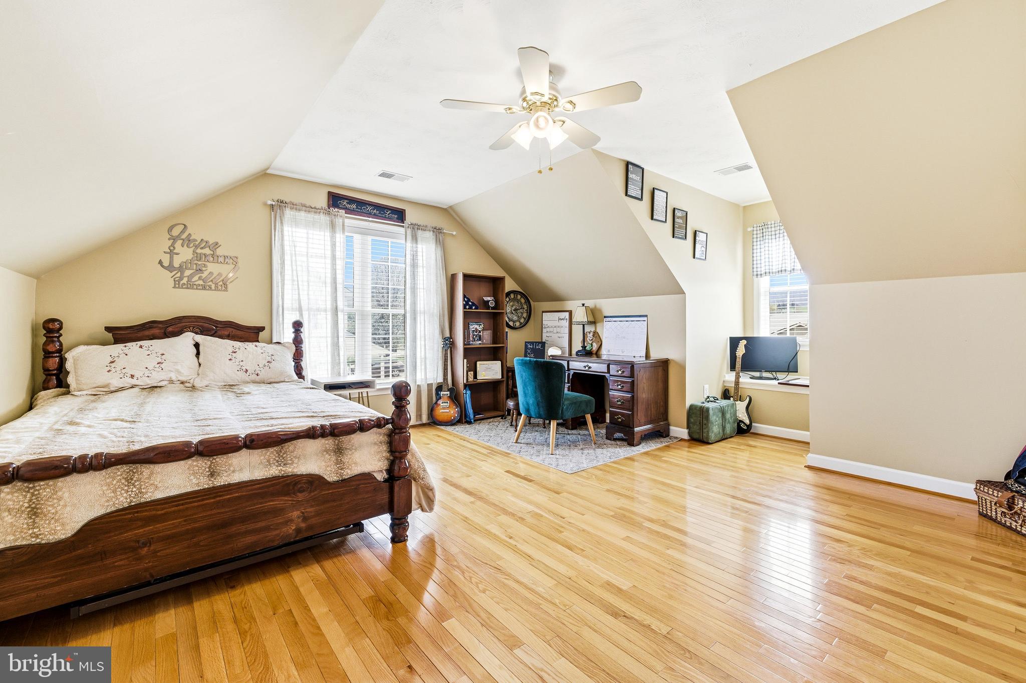 DEERFIELD ESTATES - Residential