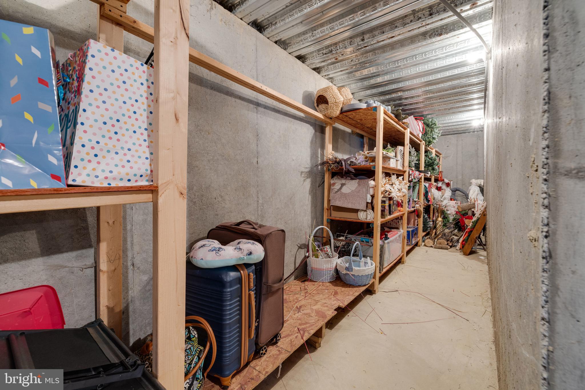 DEERFIELD ESTATES - Residential