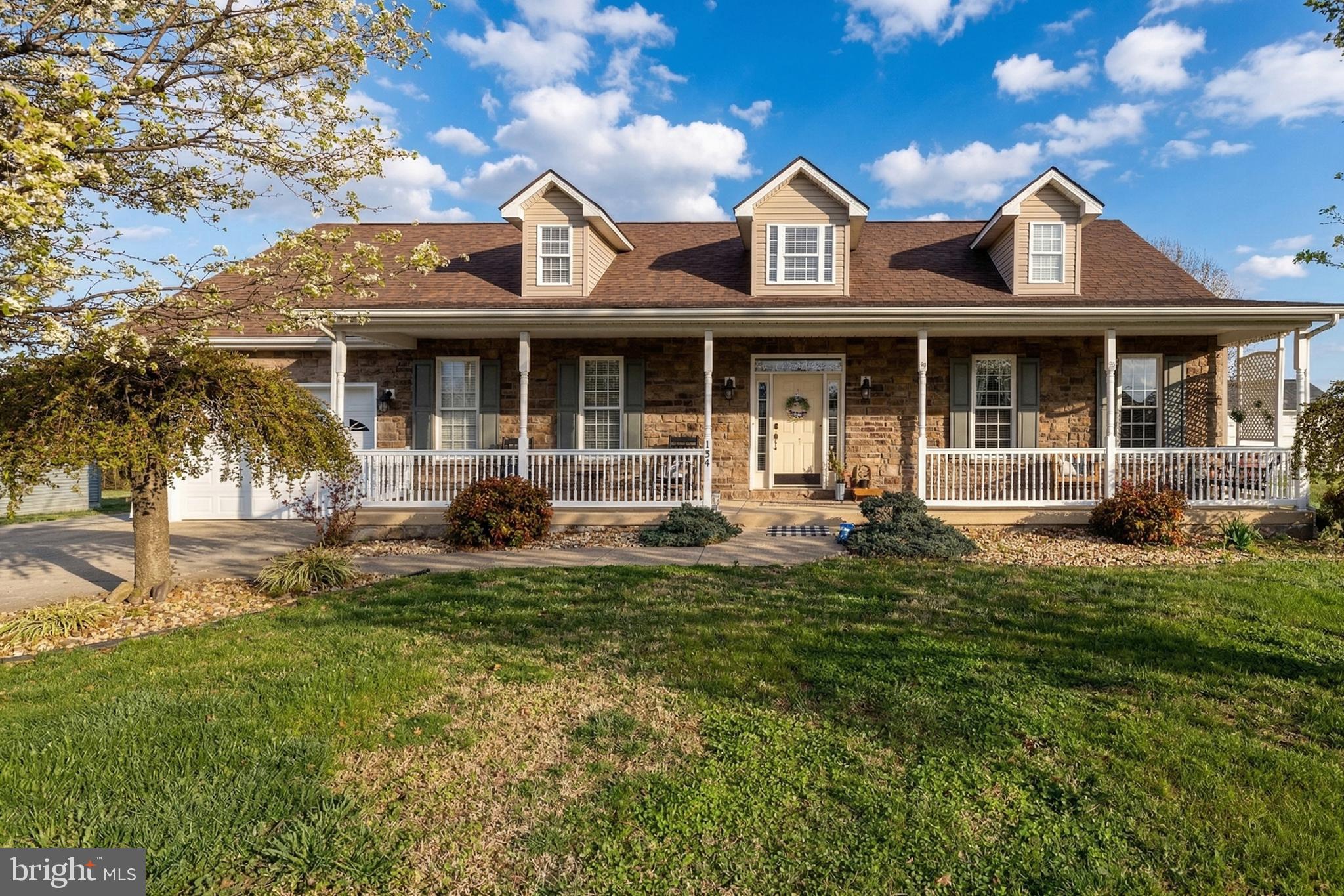 DEERFIELD ESTATES - Residential