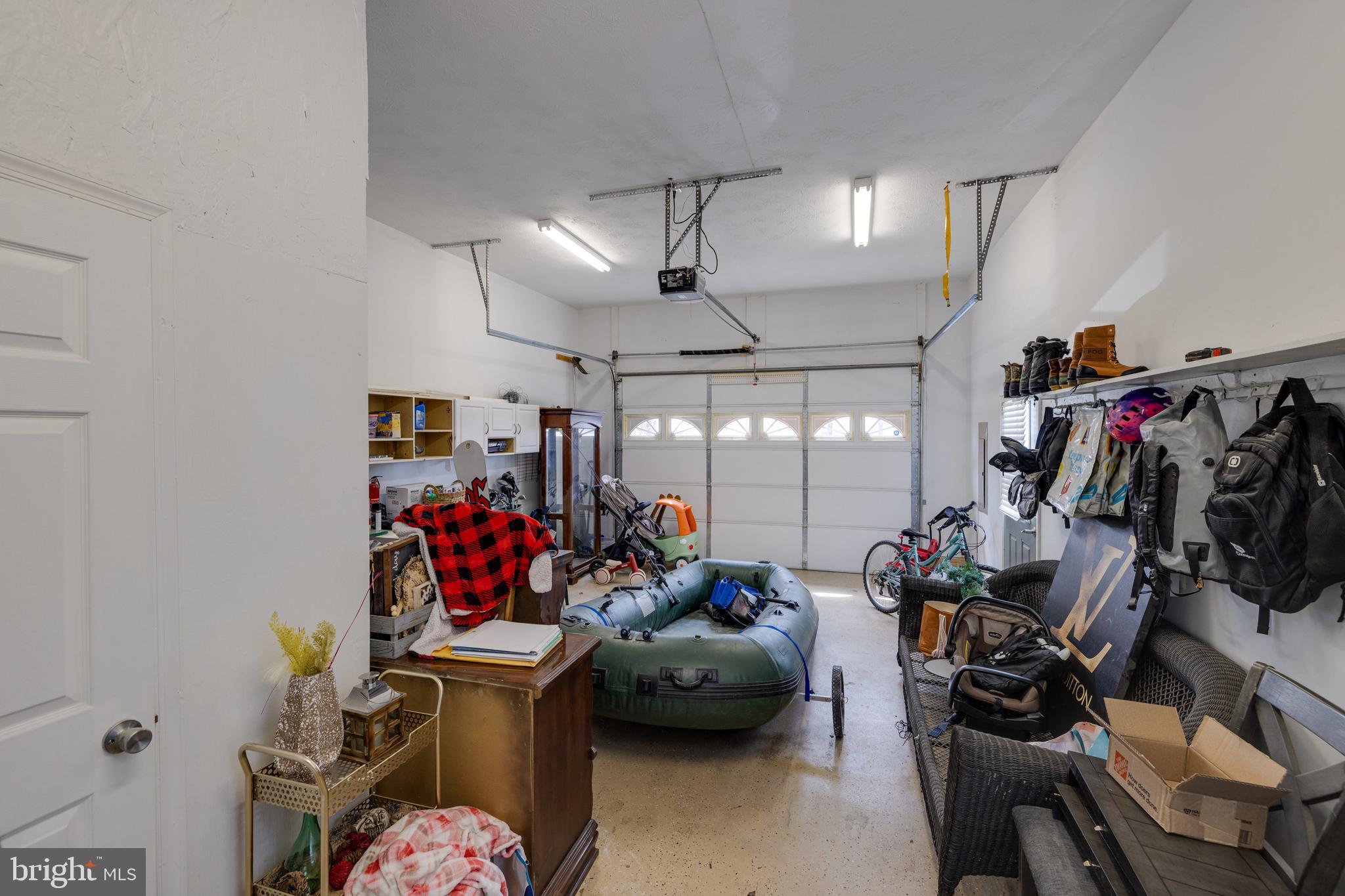 DEERFIELD ESTATES - Residential