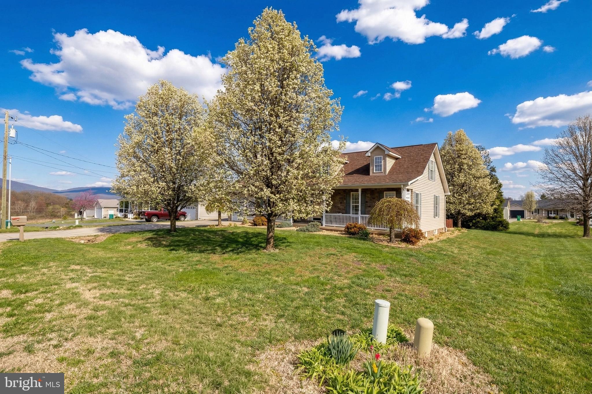 DEERFIELD ESTATES - Residential