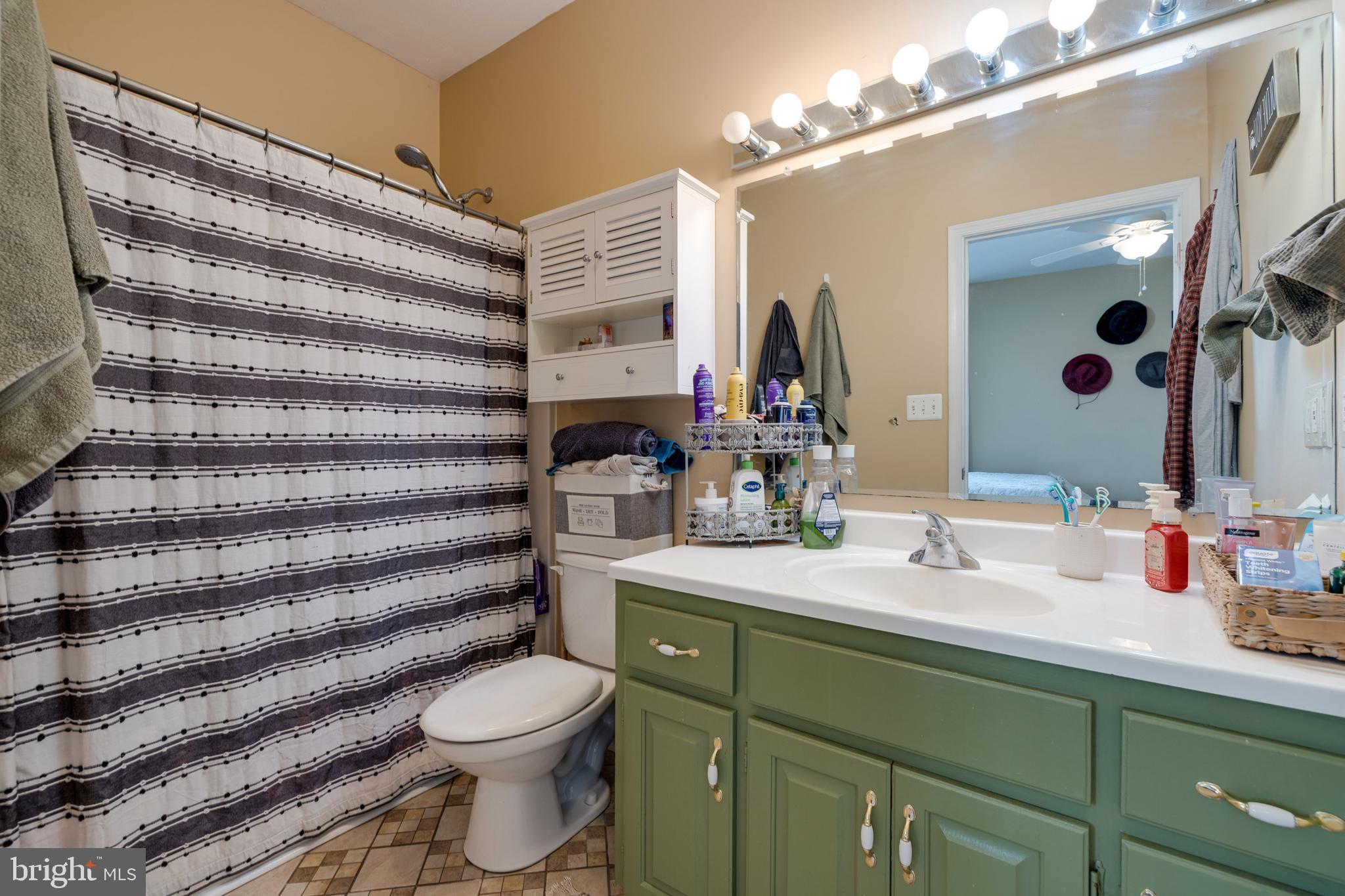 DEERFIELD ESTATES - Residential