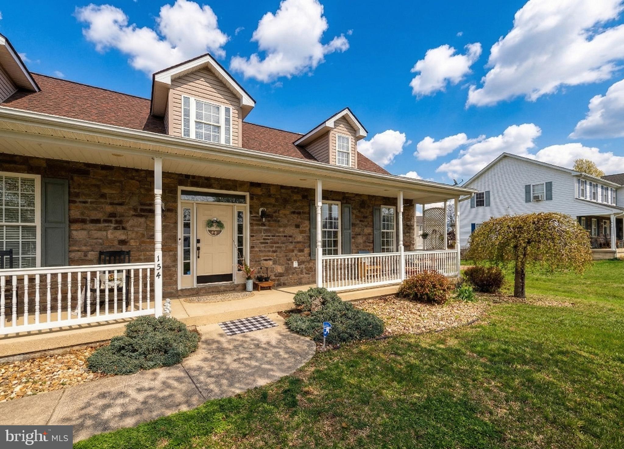 DEERFIELD ESTATES - Residential