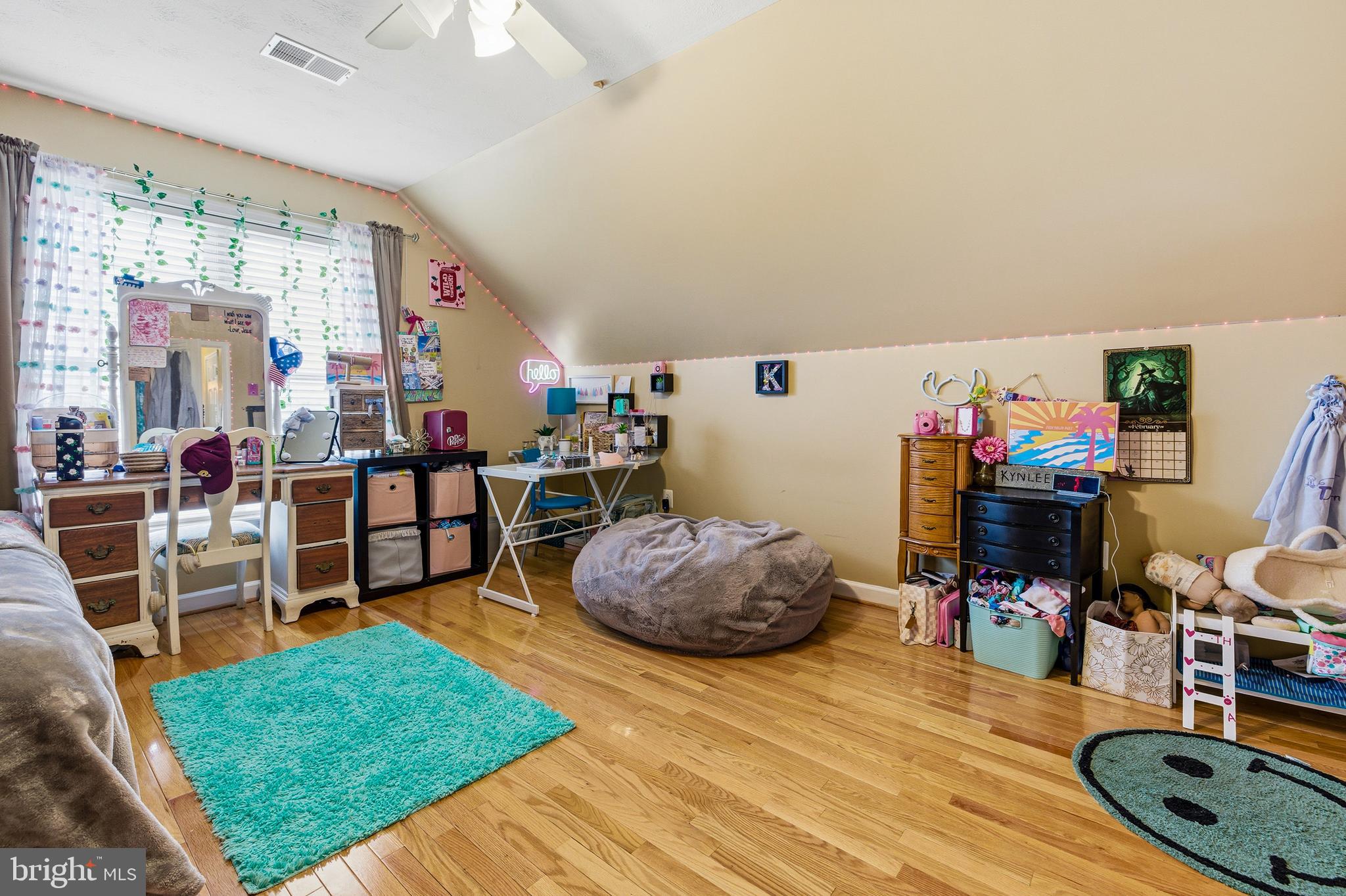 DEERFIELD ESTATES - Residential