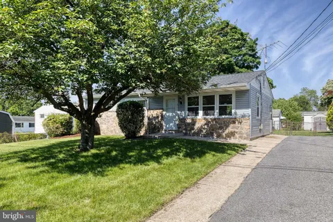 2 Idlewood Street, Glen Burnie, MD MLS: MDAA2115830