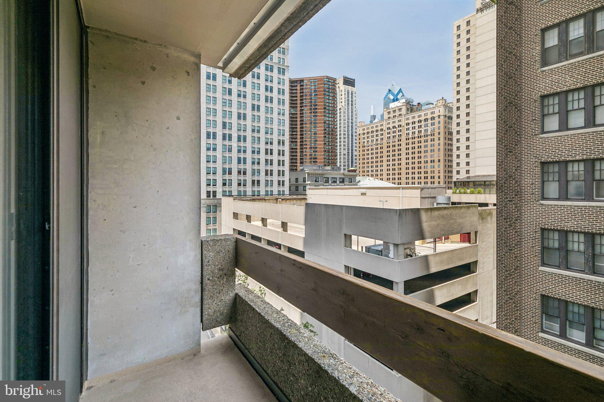 1326 SPRUCE STREET 42 703