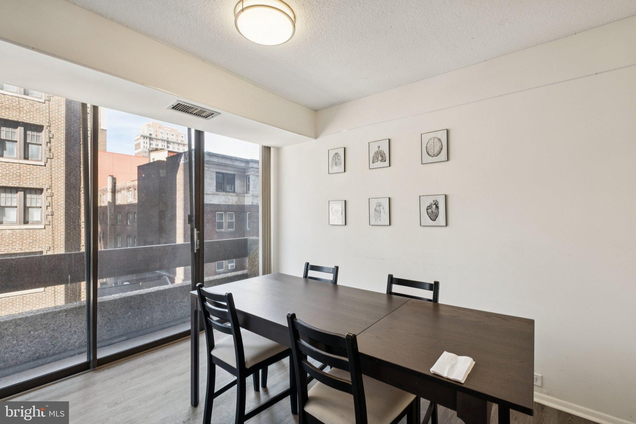 AVENUE OF THE ARTS - Residential