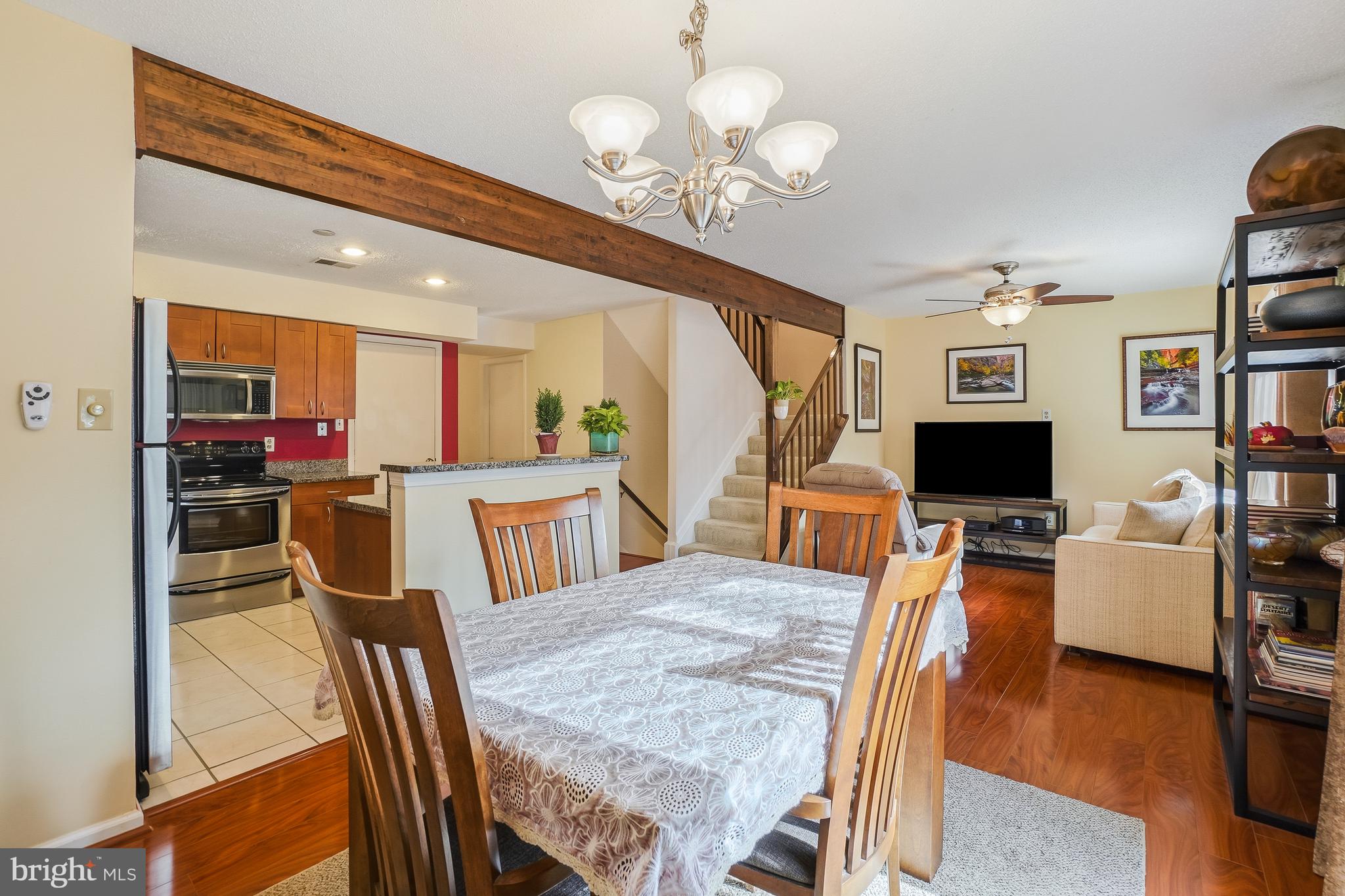 RESTON - Residential