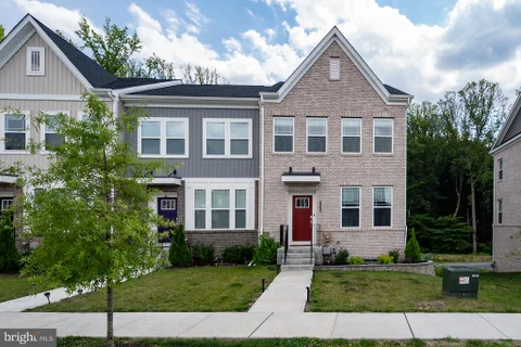 MLS: MDCH2056954