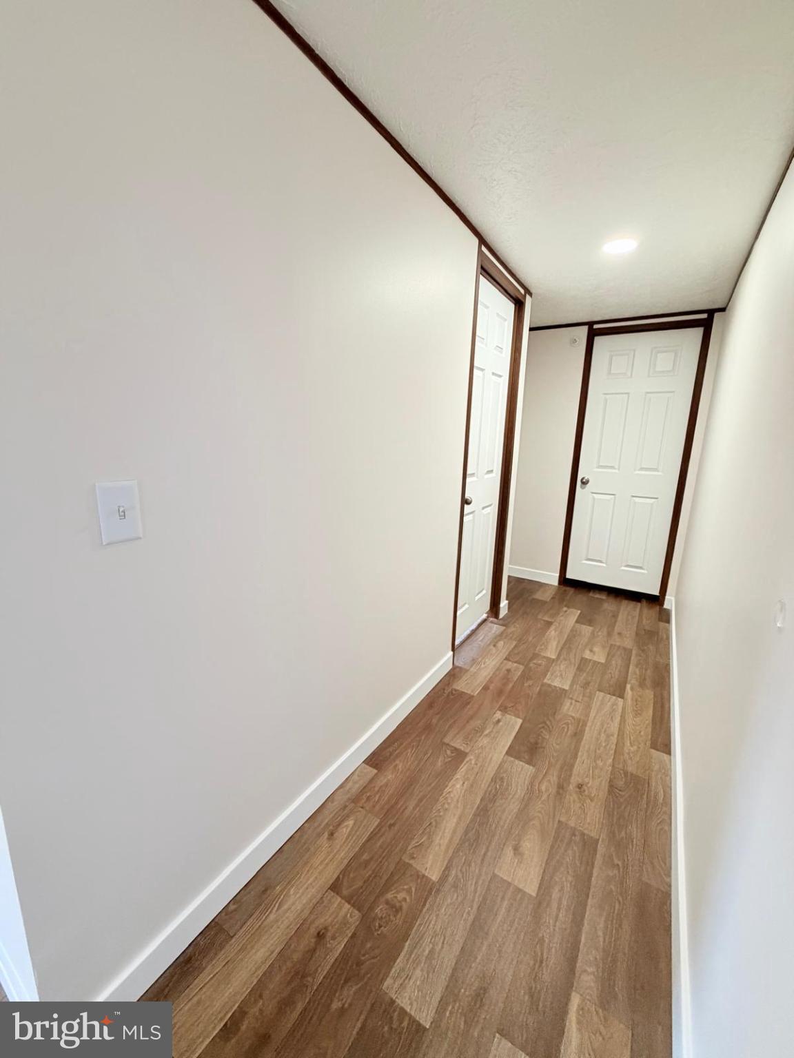 LAKESIDE PARK - Residential