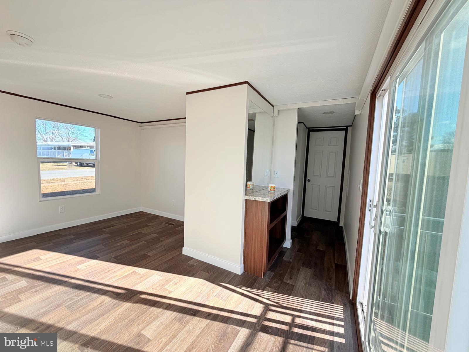 LAKESIDE PARK - Residential