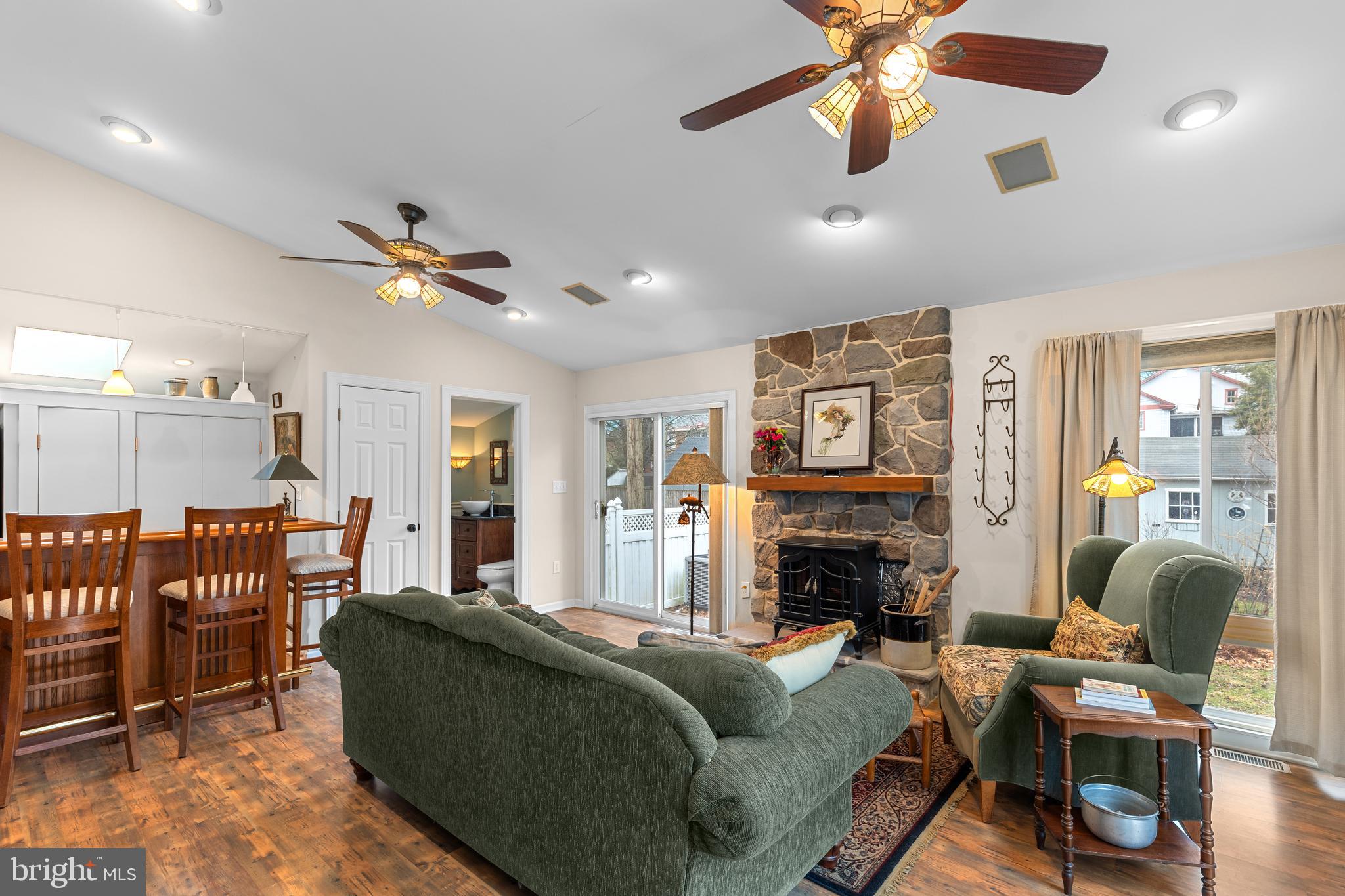 LANDISVILLE - Residential