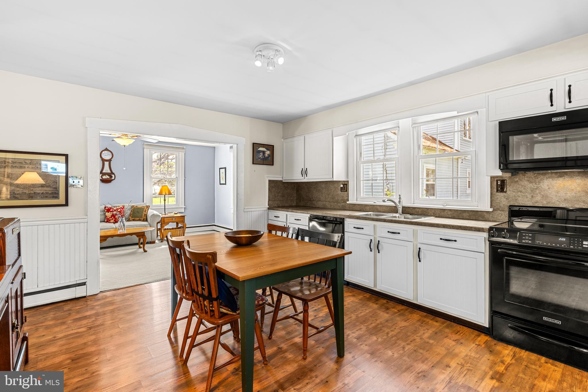 LANDISVILLE - Residential