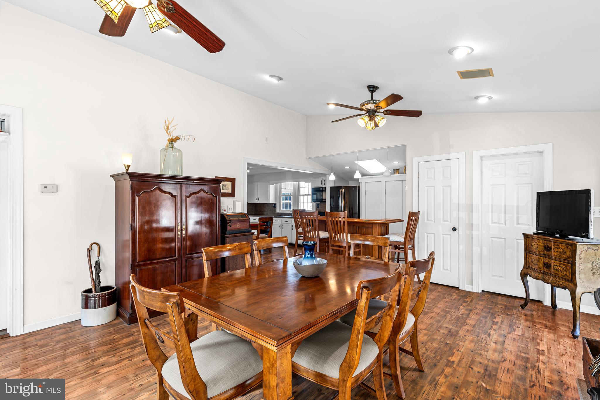 LANDISVILLE - Residential