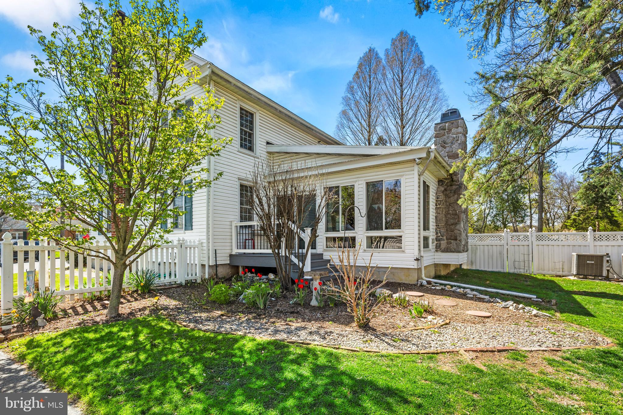 LANDISVILLE - Residential