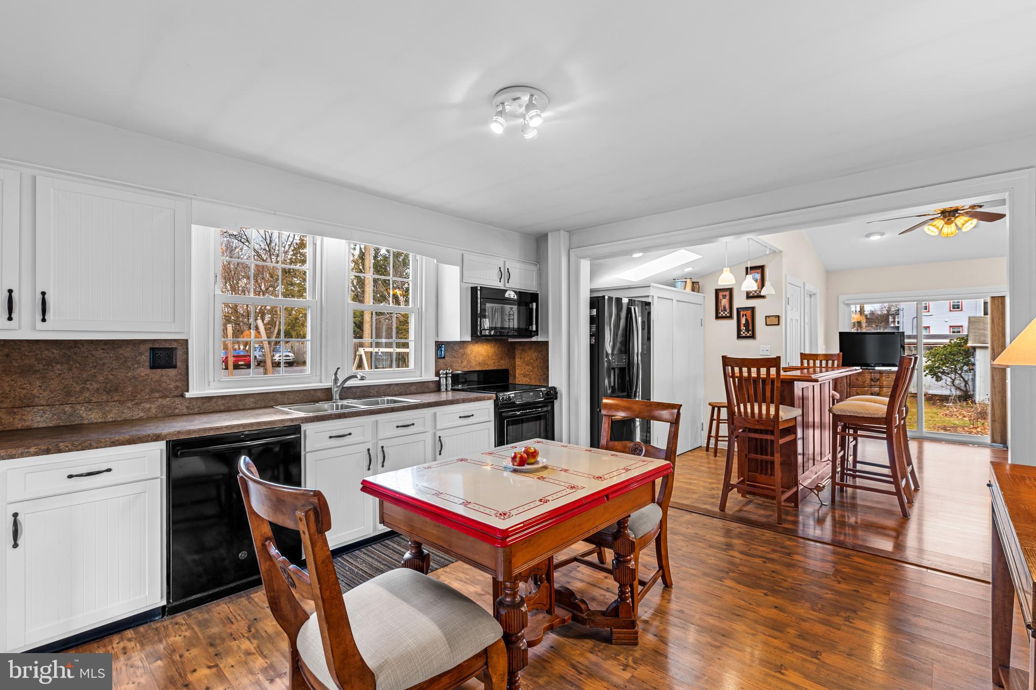 LANDISVILLE - Residential