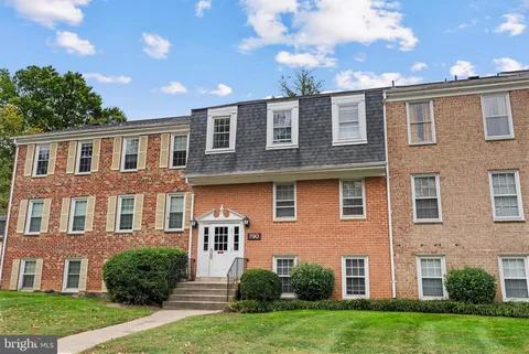 790 Quince Orchard Boulevard Unit 202, Gaithersburg, MD 20878 - MLS#: MDMC2204442