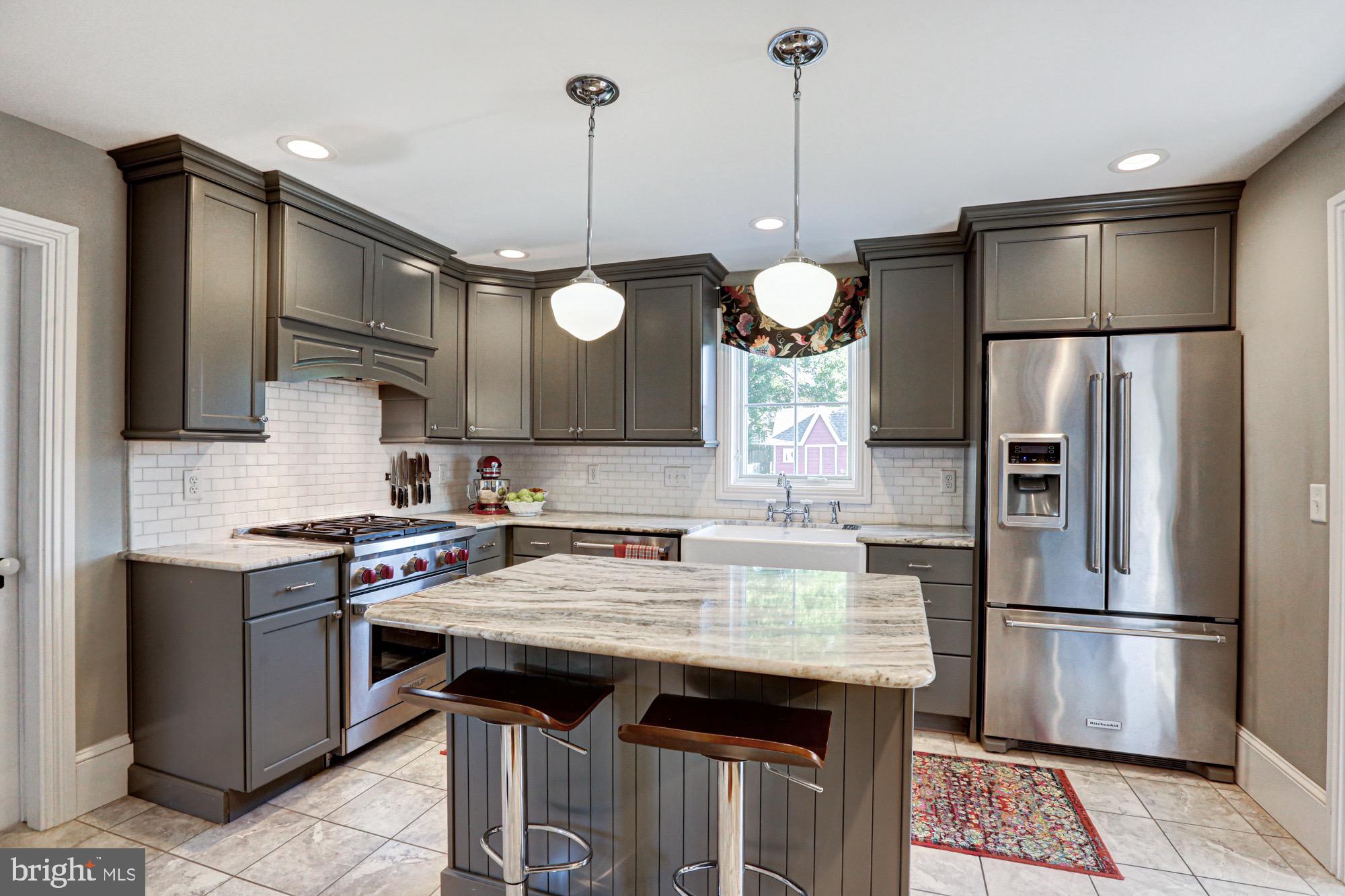 REDDING ESTATES - Residential