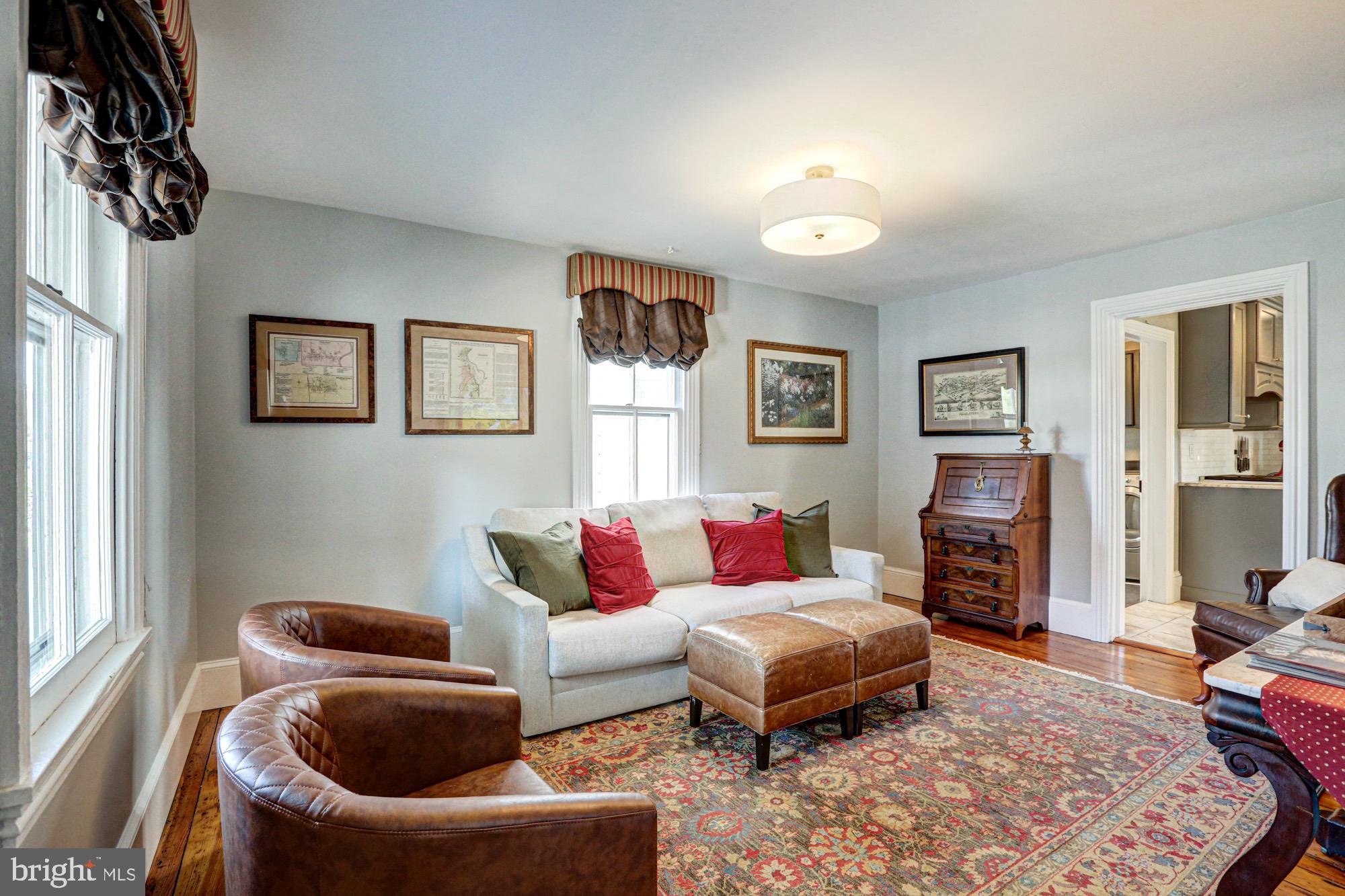 REDDING ESTATES - Residential
