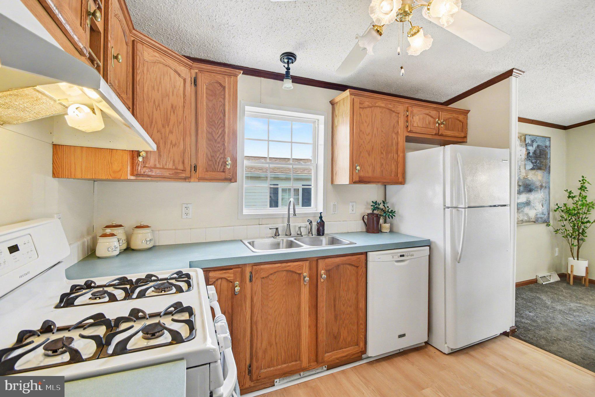 GWYNEDD WOODS - Residential