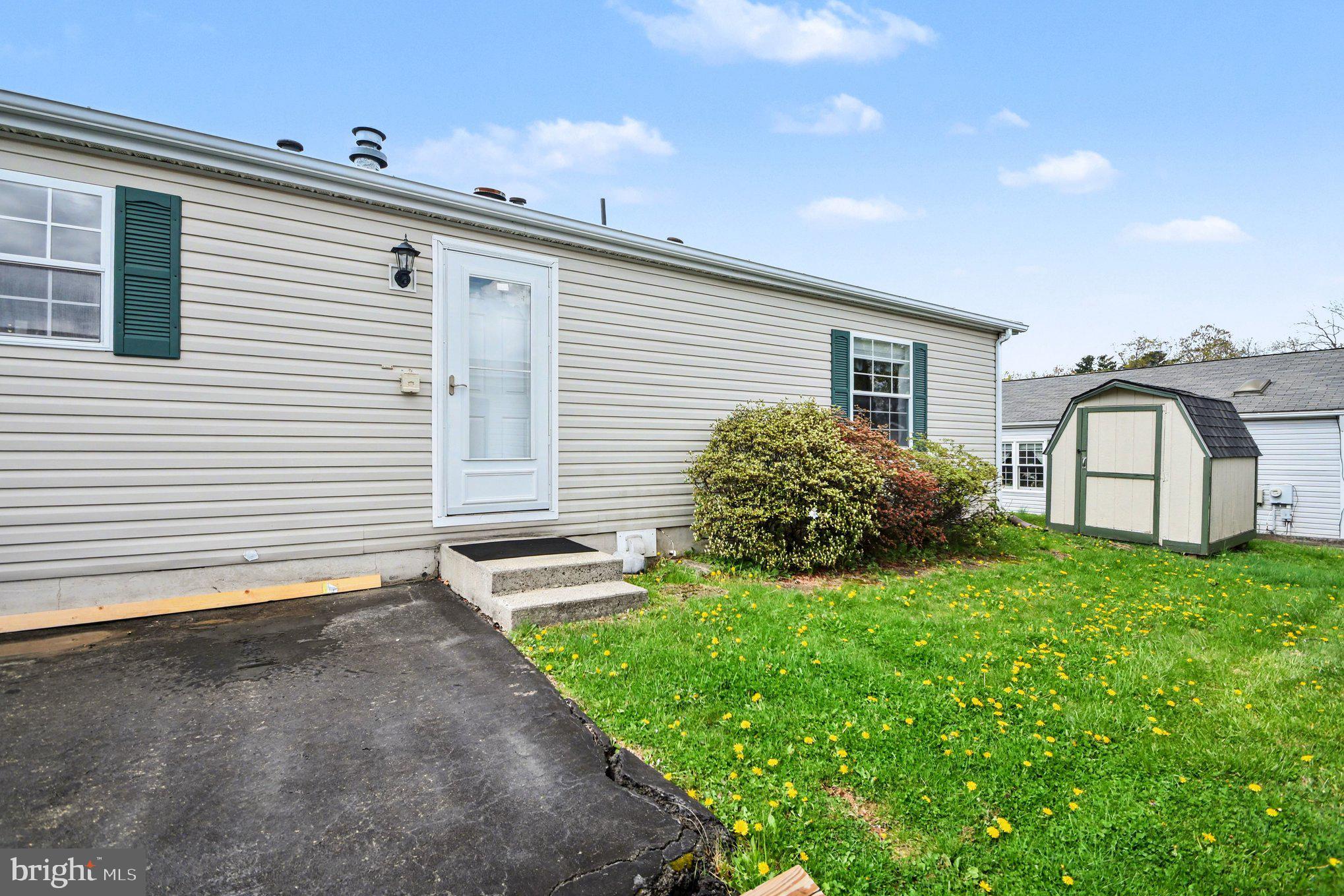 GWYNEDD WOODS - Residential