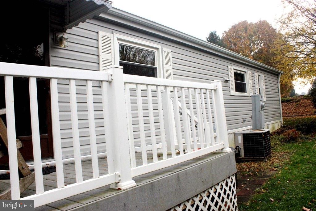 WINCHESTER MEADOWS - Residential