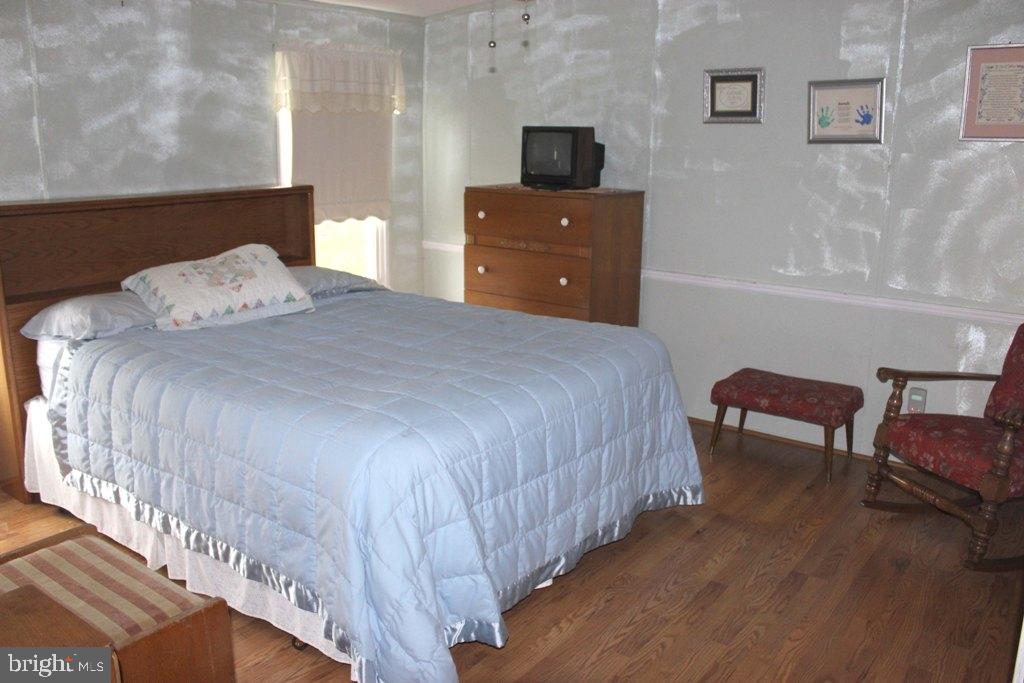 WINCHESTER MEADOWS - Residential