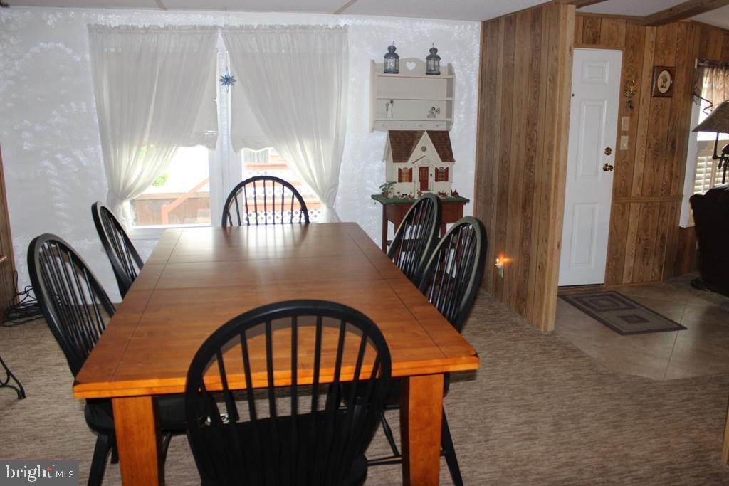 WINCHESTER MEADOWS - Residential