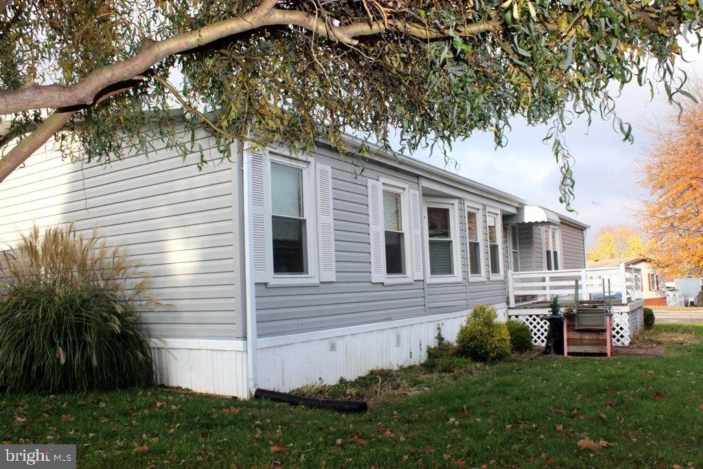 WINCHESTER MEADOWS - Residential