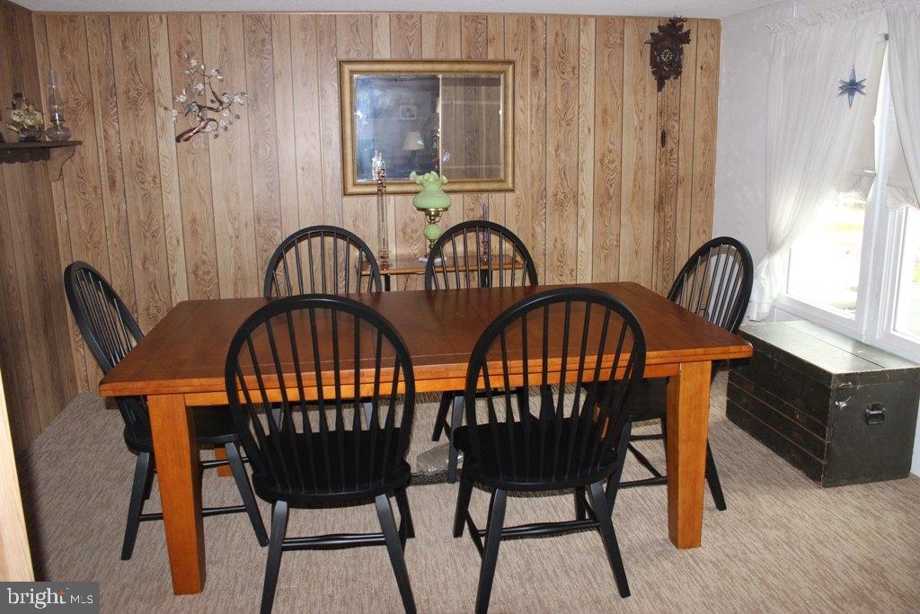 WINCHESTER MEADOWS - Residential