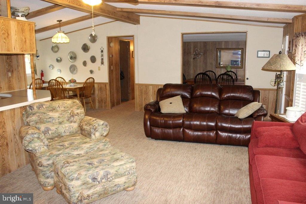 WINCHESTER MEADOWS - Residential