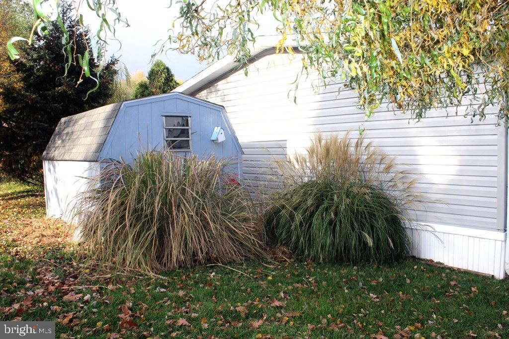 WINCHESTER MEADOWS - Residential