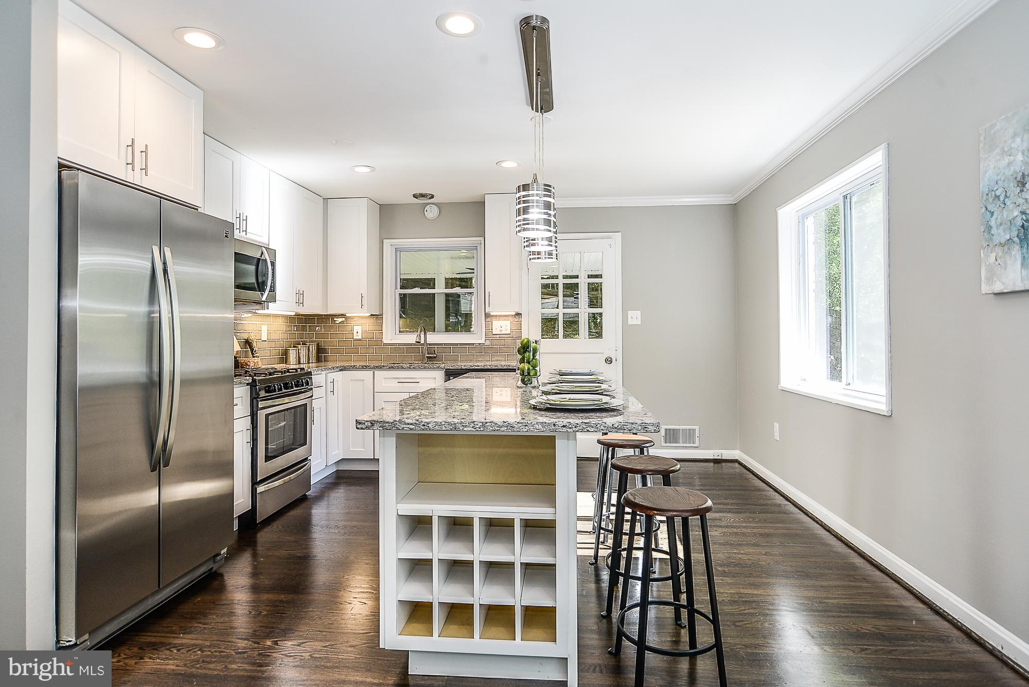 VIRGINIA HILLS - Residential