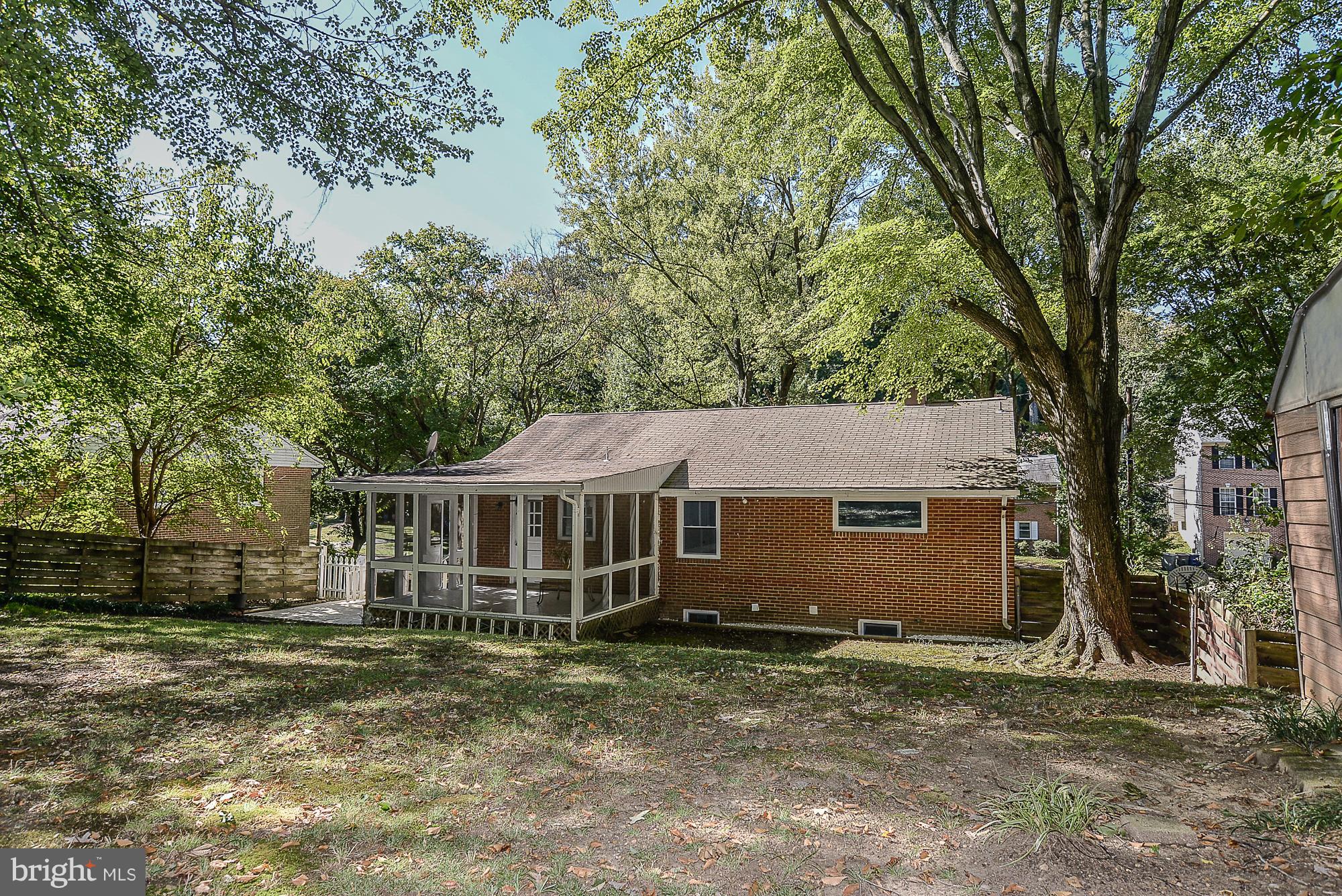 VIRGINIA HILLS - Residential