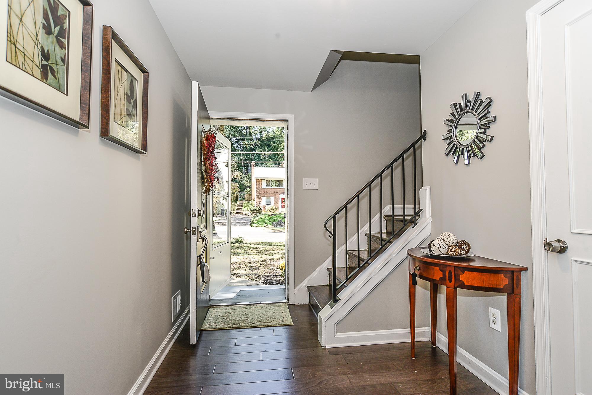 VIRGINIA HILLS - Residential