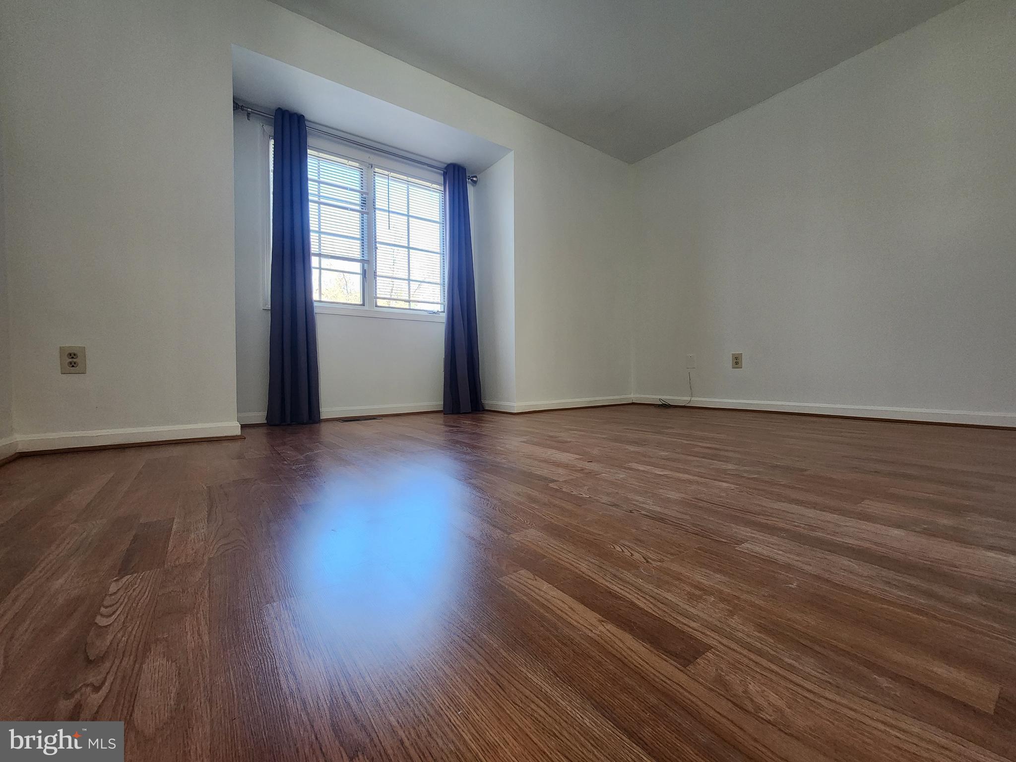 POTOMAC RIDGE - Residential Lease