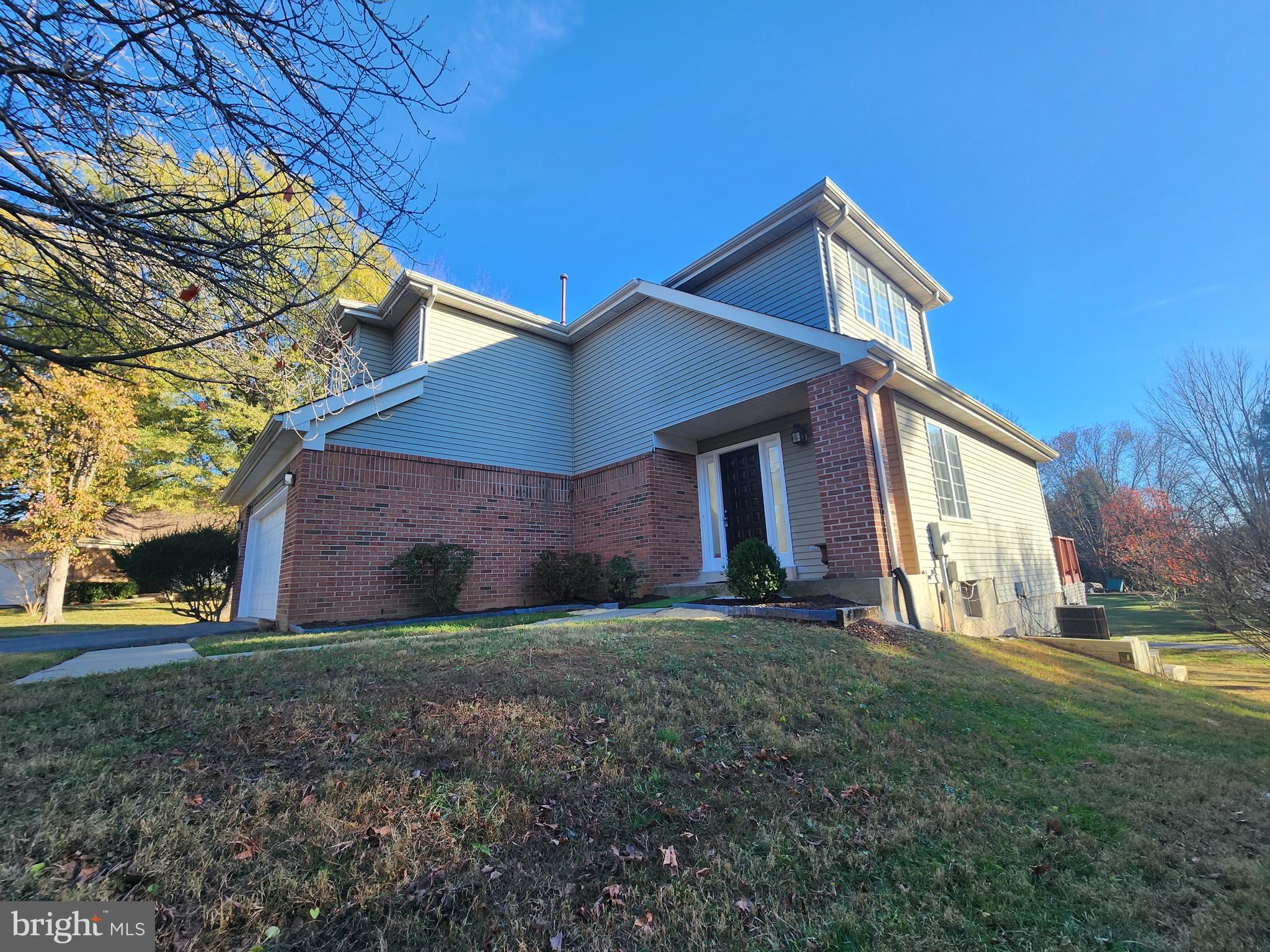 POTOMAC RIDGE - Residential Lease