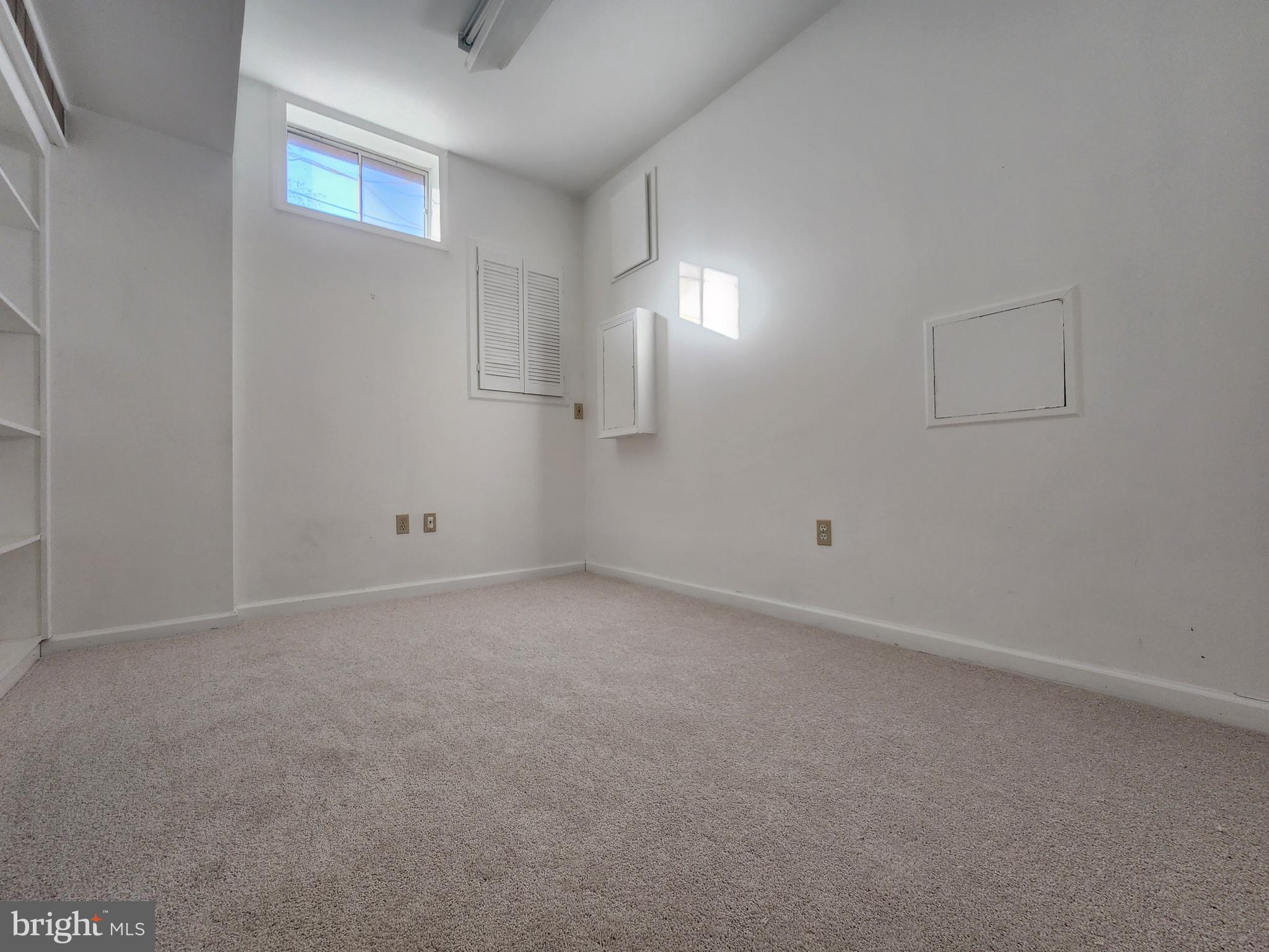 POTOMAC RIDGE - Residential Lease