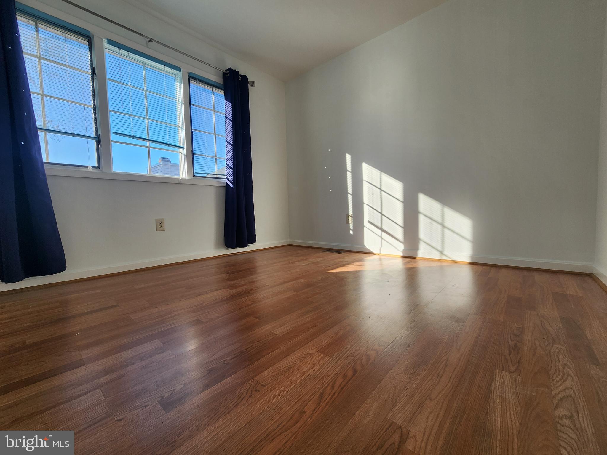 POTOMAC RIDGE - Residential Lease