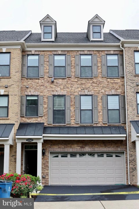 Photo of 22503 Windsor Locks Square, ASHBURN, VA 20148 (MLS # VALO2129228)