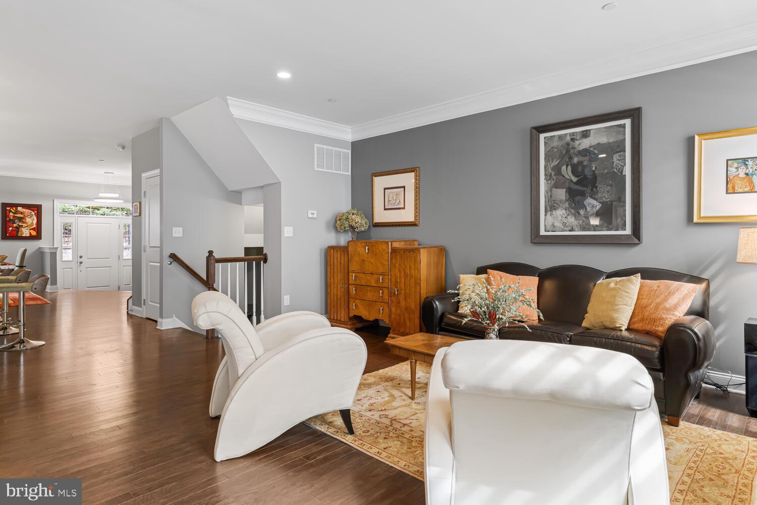 RAVENSCLIFF - Residential