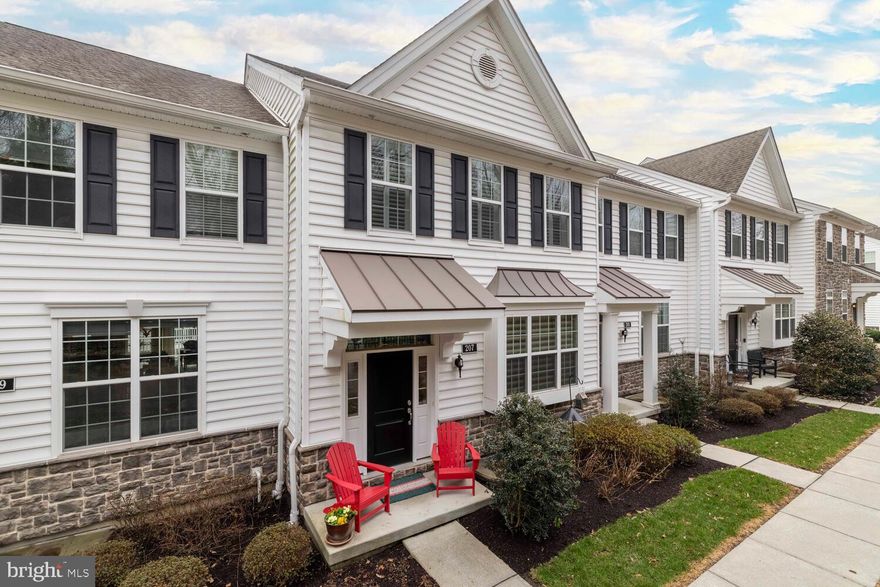 Welcome to this stunning Fulton Aberdeen three-level townhome at The Ravenscliff.
The front of this home faces a wooded area and private open space. The home offers living-
level front door entry on the second floor. The first level "rear ground level" includes a rear oversize two car garage, plus from the garage a entry hall into a large finished bonus room complete with hard wood flooring, and an added high-end wet bar with cabinetry, countertop and sink. This bonus room would make a perfect additional forth bedroom or family room, or use it as a playroom/studio, yoga/gym workout room, den, home office, etc... 
The second level (main living level) offers open floor concept to a large chef’s kitchen with a huge island and great room/living room- dining room-all with access to a spacious balcony.   
The upper bedroom level includes a convenient full size hall laundry, and  two (2) full size bedrooms and the master bedroom suite, which includes a spacious walk-in closet and a luxurious master bath including an oversized shower with bench seating and dual shower heads.  
This particular townhome had a builder added-premier 4-foot extension to rear of all three levels. 
Nine-foot ceilings on the lower level and living level, and vaulted ceilings in the third-floor bedrooms. 
This immaculately maintained home also has hard wood flooring and stairs throughout. Be a part of the
most popular Media townhome community, Ravenscliff at Media. Ravenscliff is conveniently
located within one minute to 476 Blue Route, 5 minutes to downtown Media, train station and
Route 1, and 20 minutes to the airport.