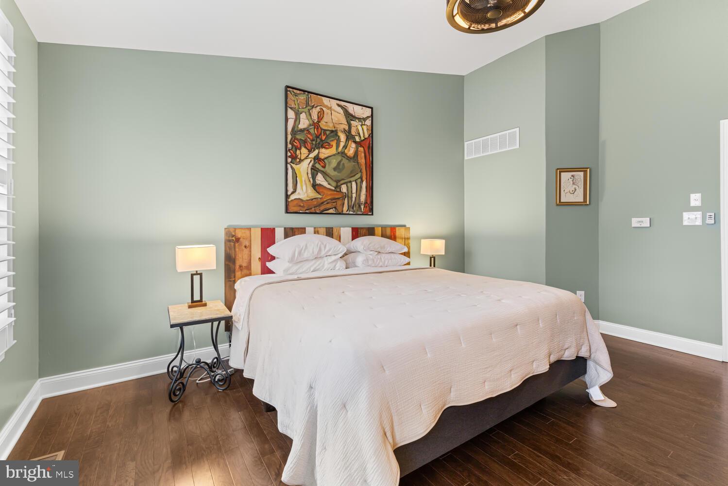 RAVENSCLIFF - Residential