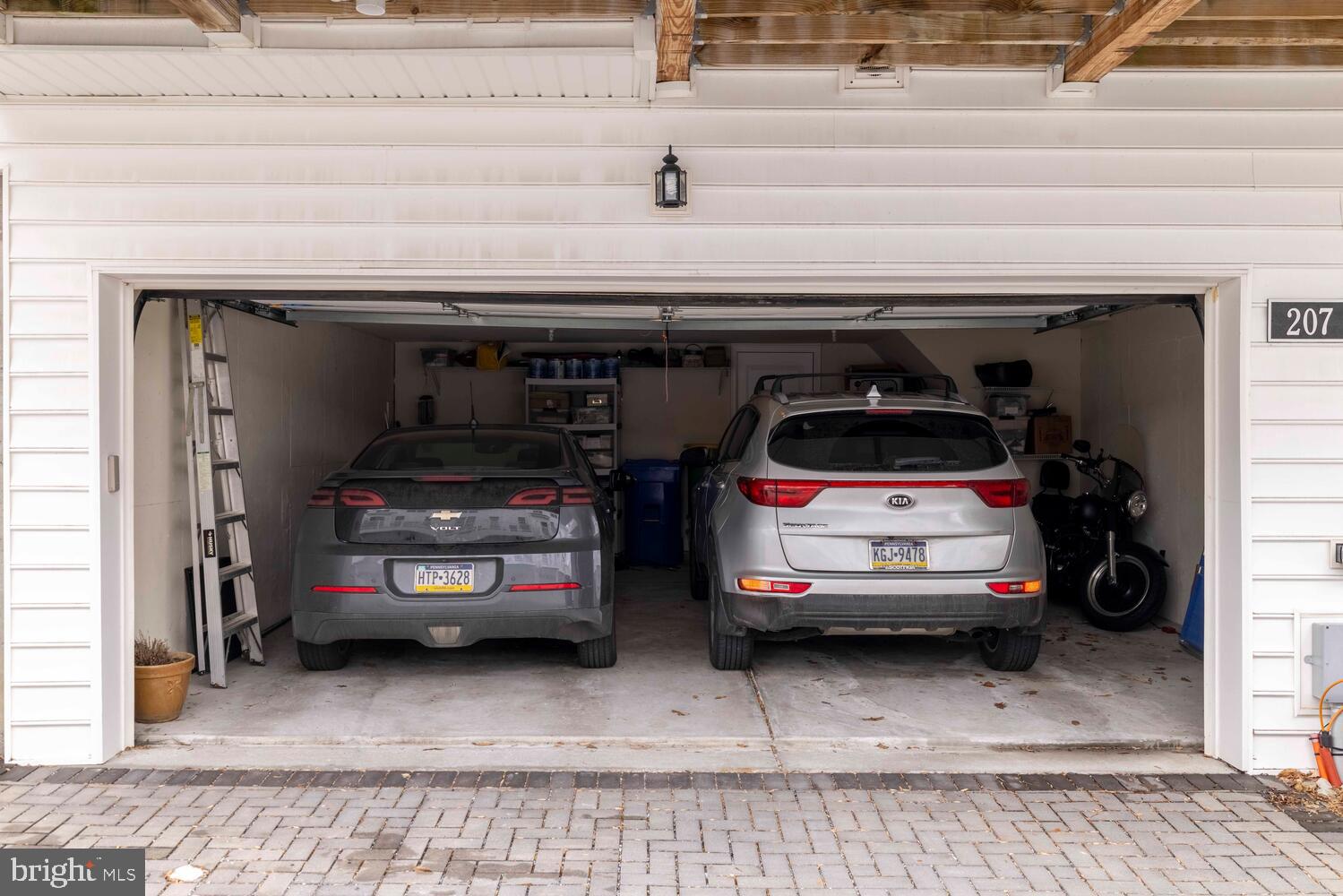 RAVENSCLIFF - Residential