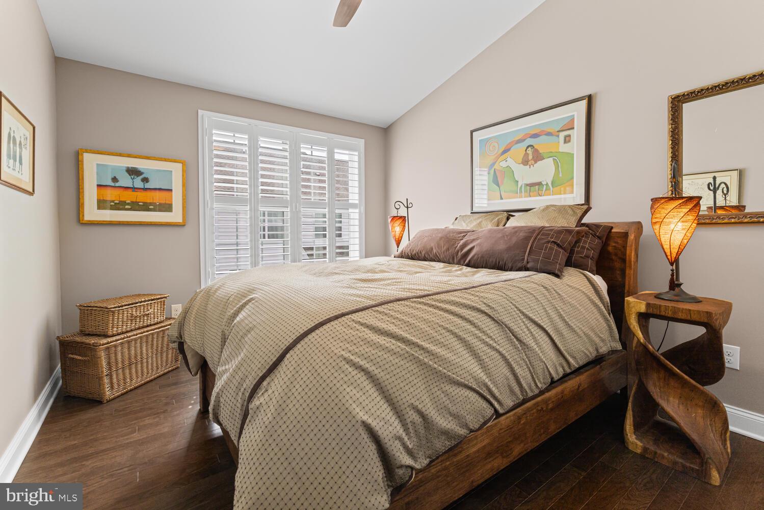 RAVENSCLIFF - Residential