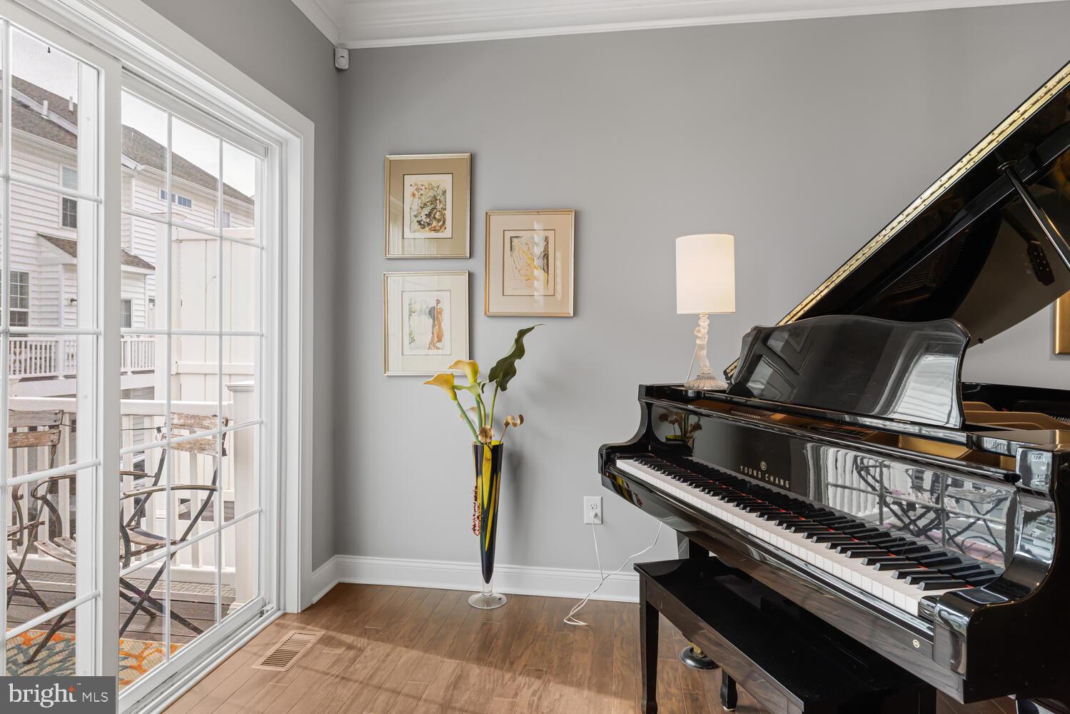 RAVENSCLIFF - Residential