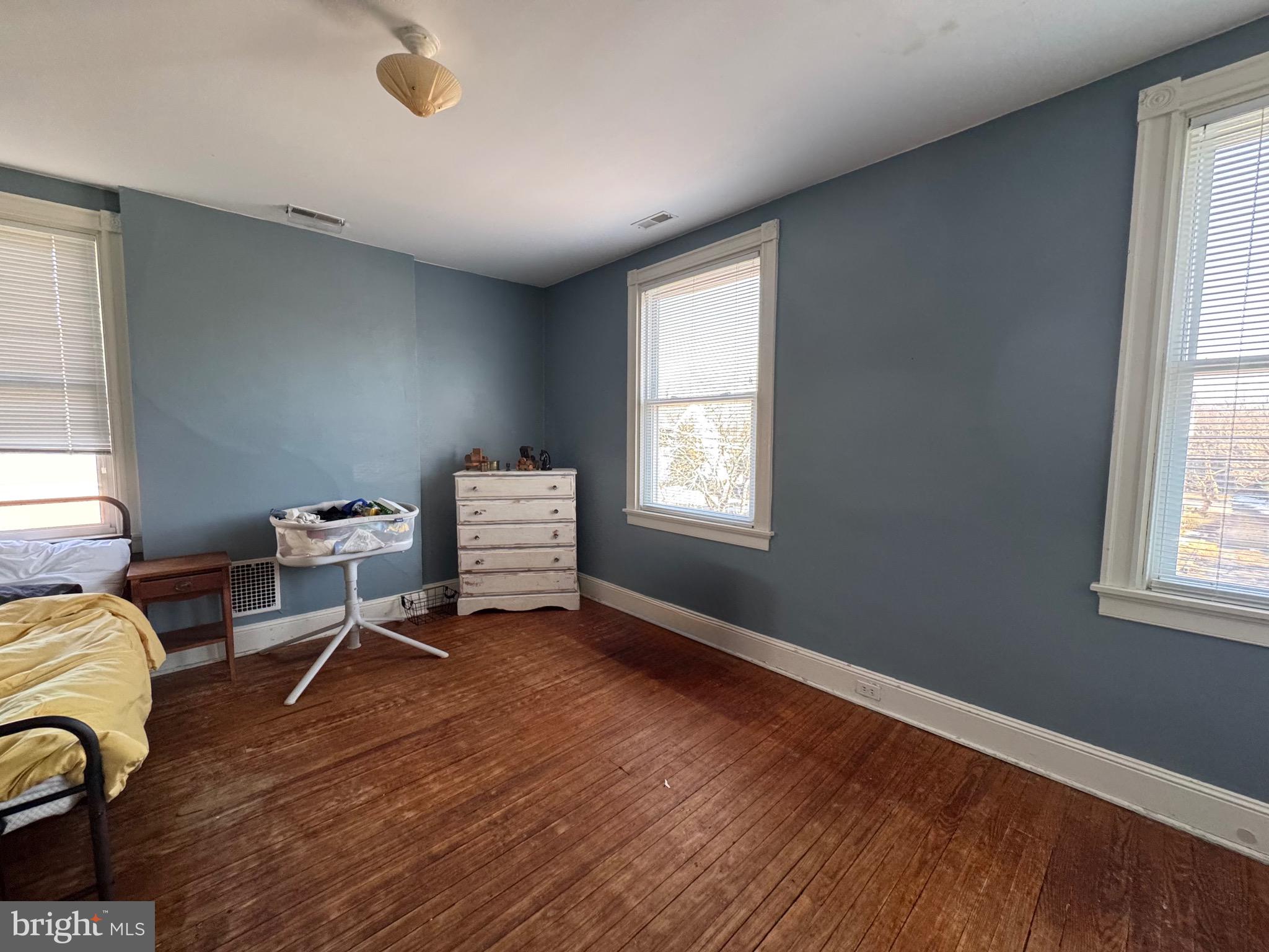 DENTON AREA - Residential