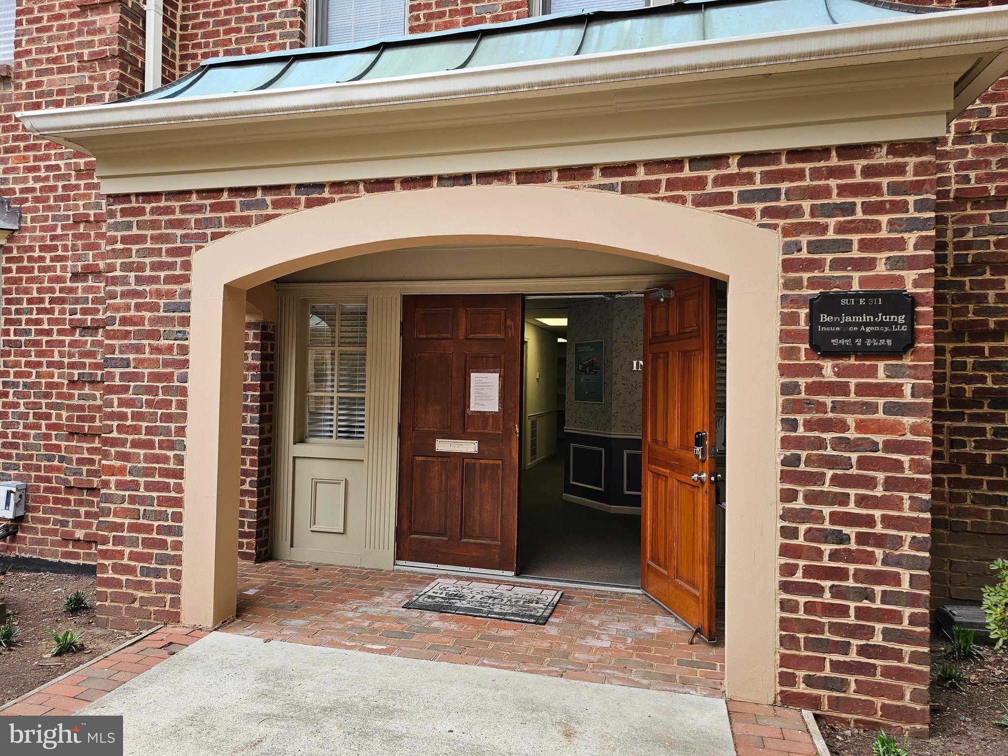 4200 EVERGREEN LANE 311