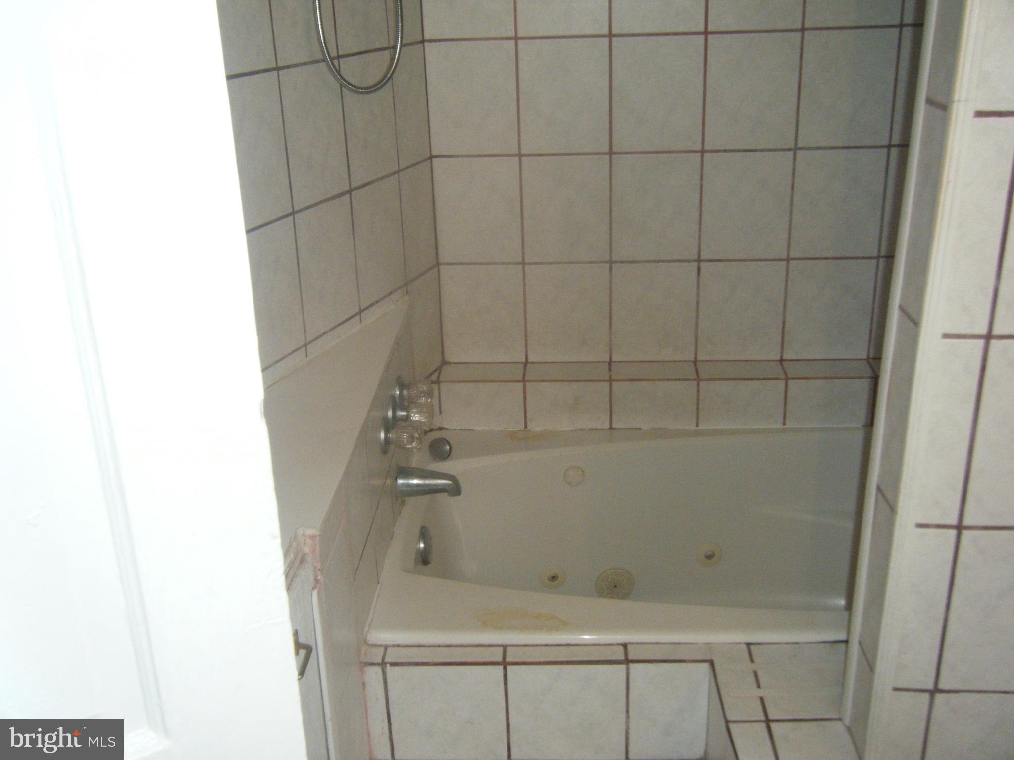 WEST PHILADELPHIA - Residential