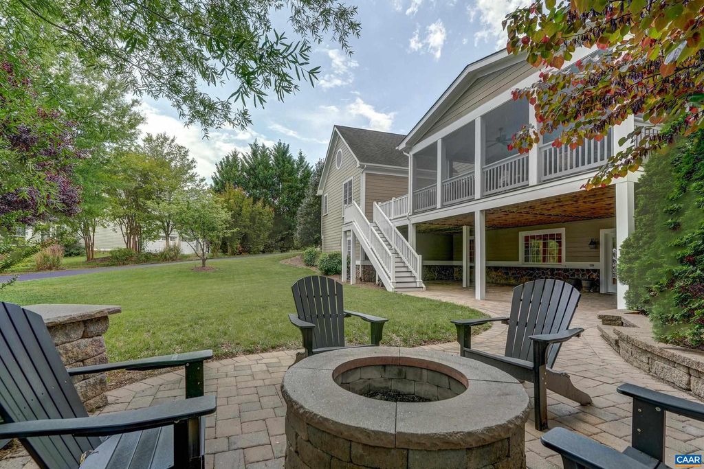 Photo of 6532 Woodbourne Ln, CROZET, VA 22932 (MLS # 677098)